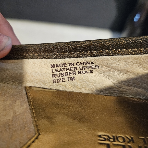 MICHAEL KORS Sz 7 FULTON SLIP ONS - Picture 15 of 15